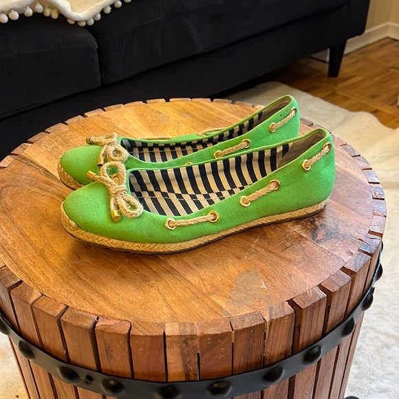 Green Kate Spade flats, 7.5 - Picture 1 of 7